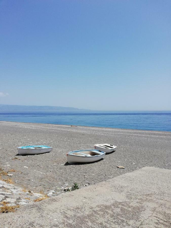 Sicilia Bedda B&B Ницца ди Сицилия Экстерьер фото